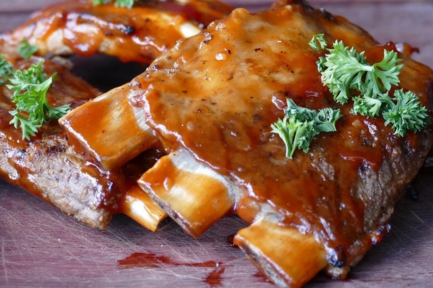 Системы памяти в мозге управляют тягой к еде, которая может влиять на массу тела